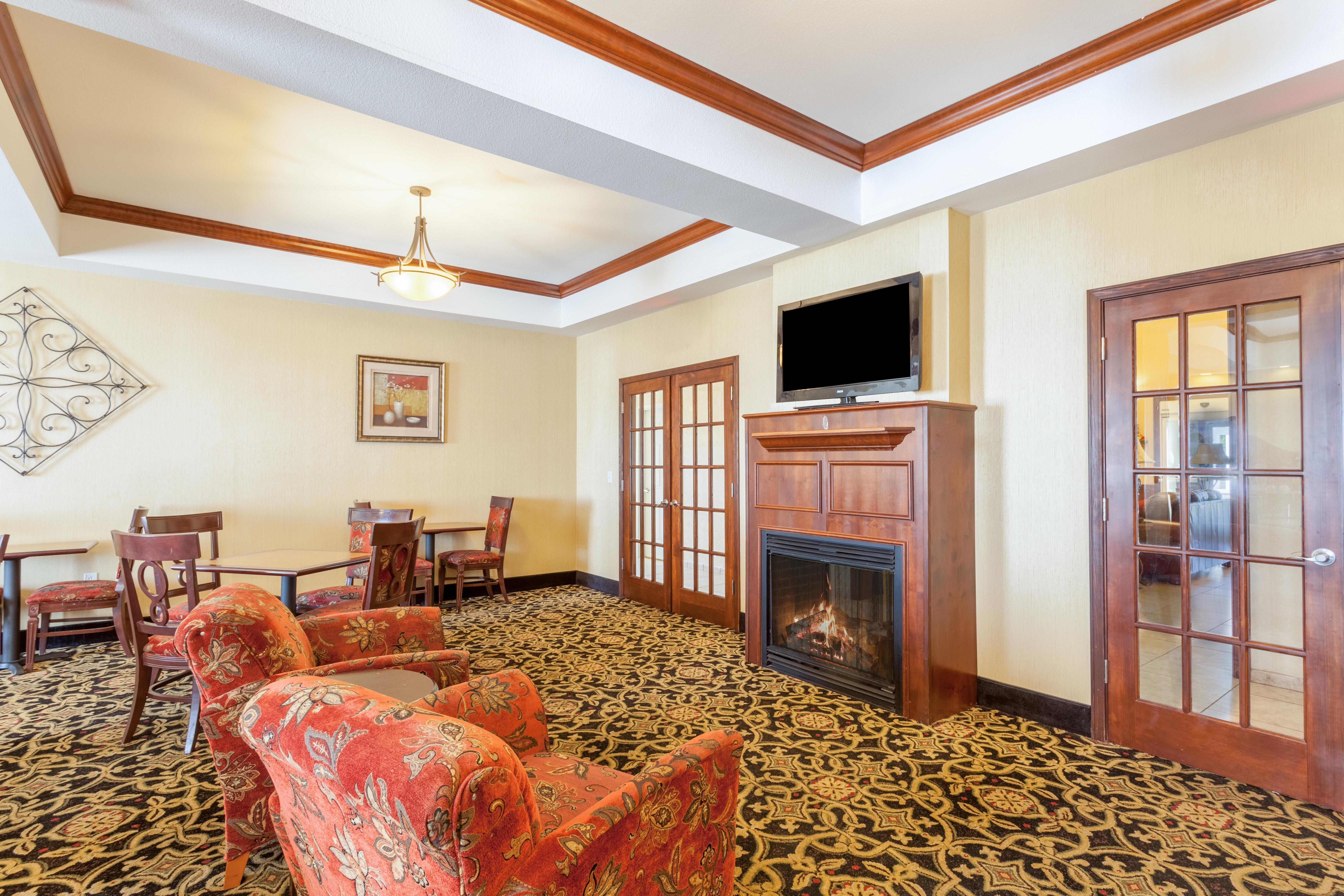 Holiday Inn Express Hotel & Suites Clarksville Exteriér fotografie