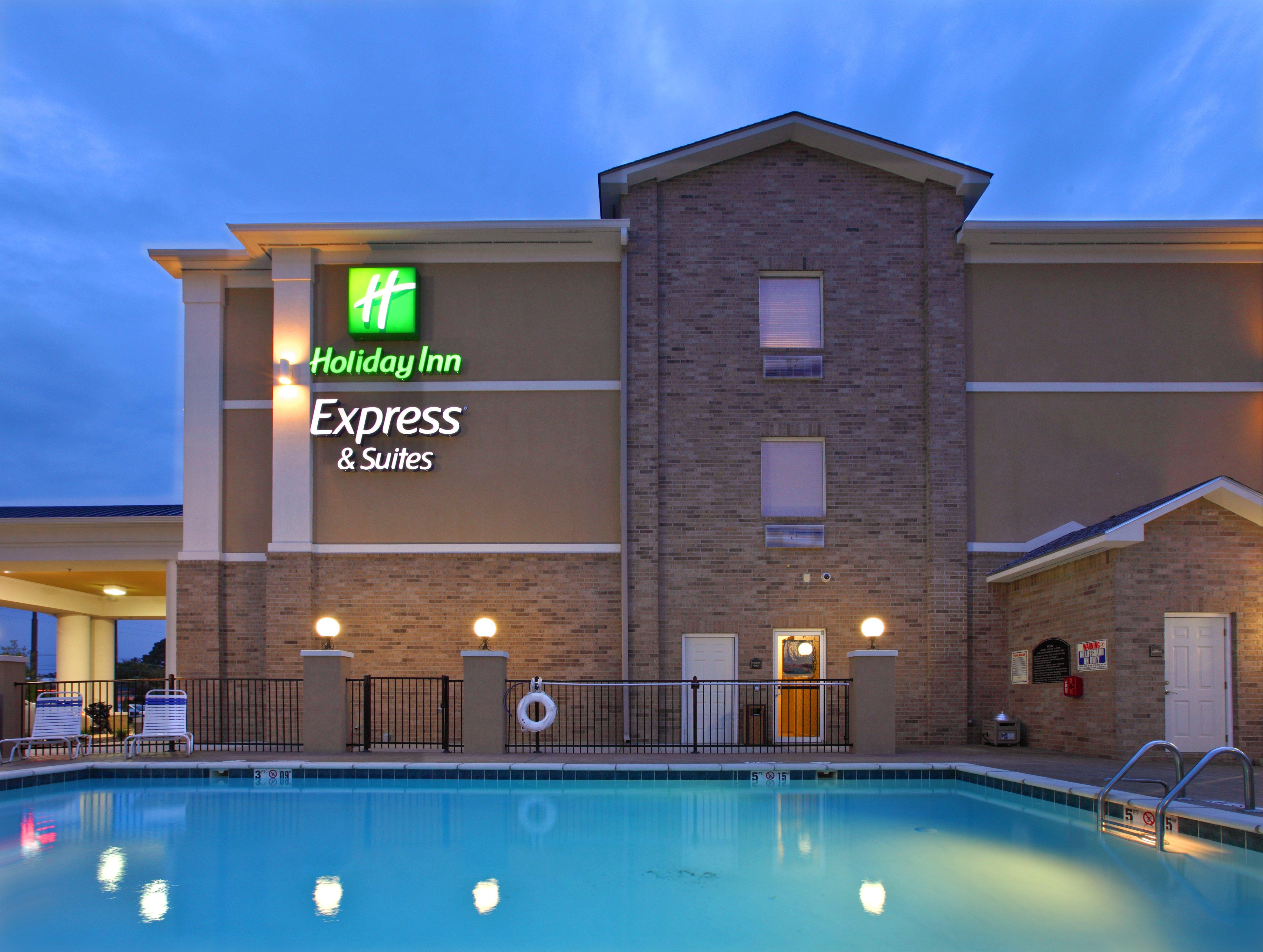 Holiday Inn Express Hotel & Suites Clarksville Exteriér fotografie