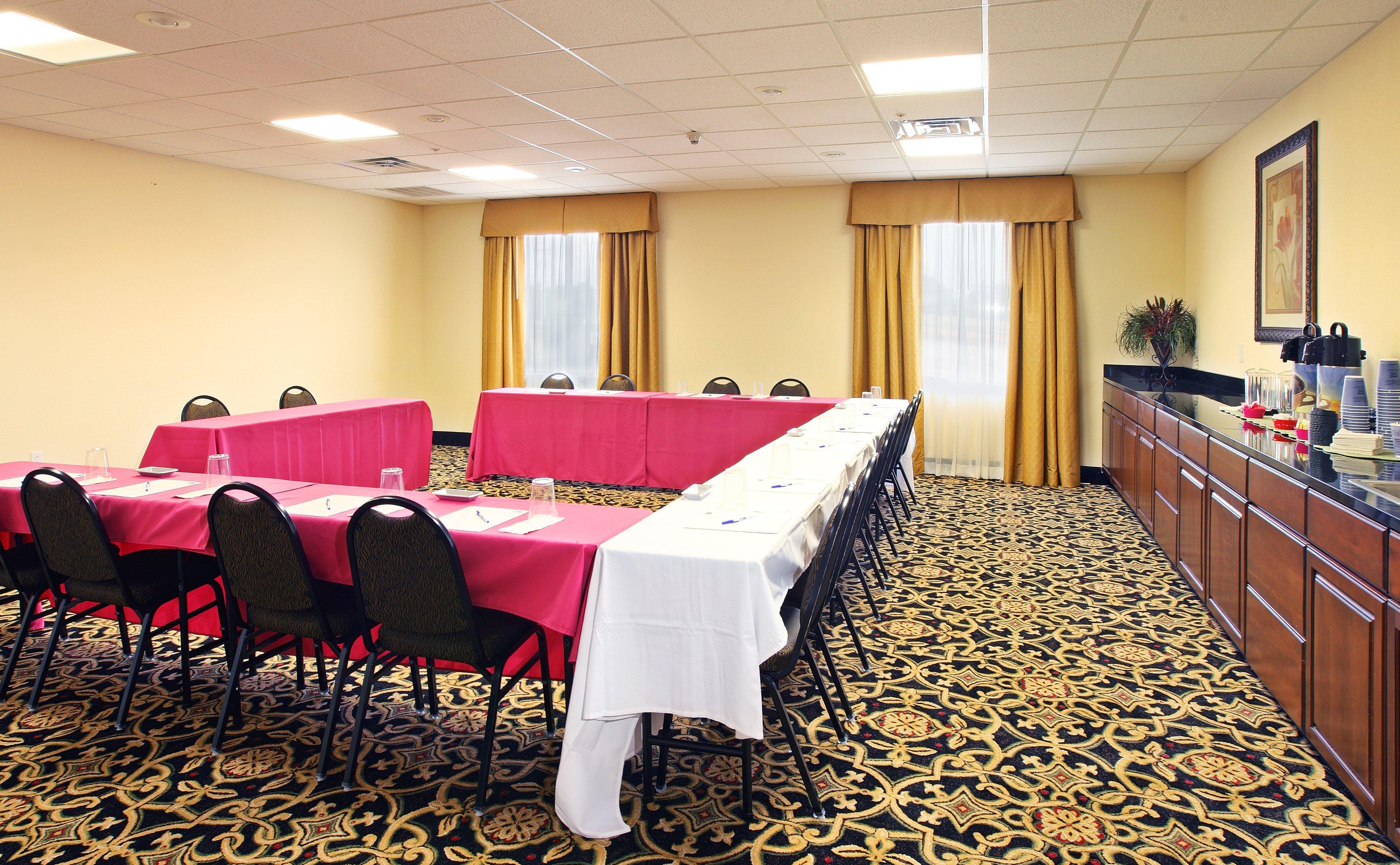 Holiday Inn Express Hotel & Suites Clarksville Exteriér fotografie