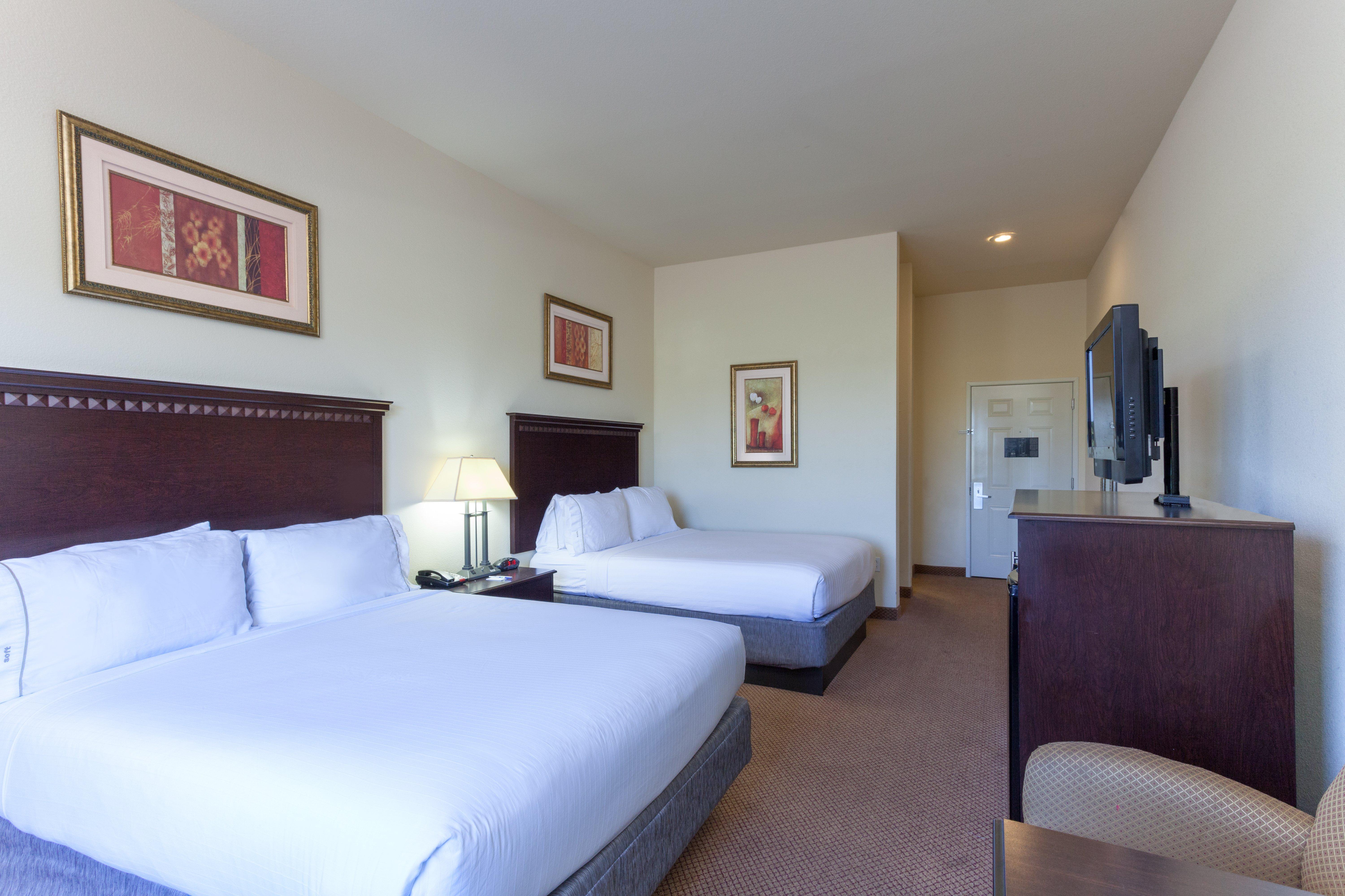 Holiday Inn Express Hotel & Suites Clarksville Exteriér fotografie