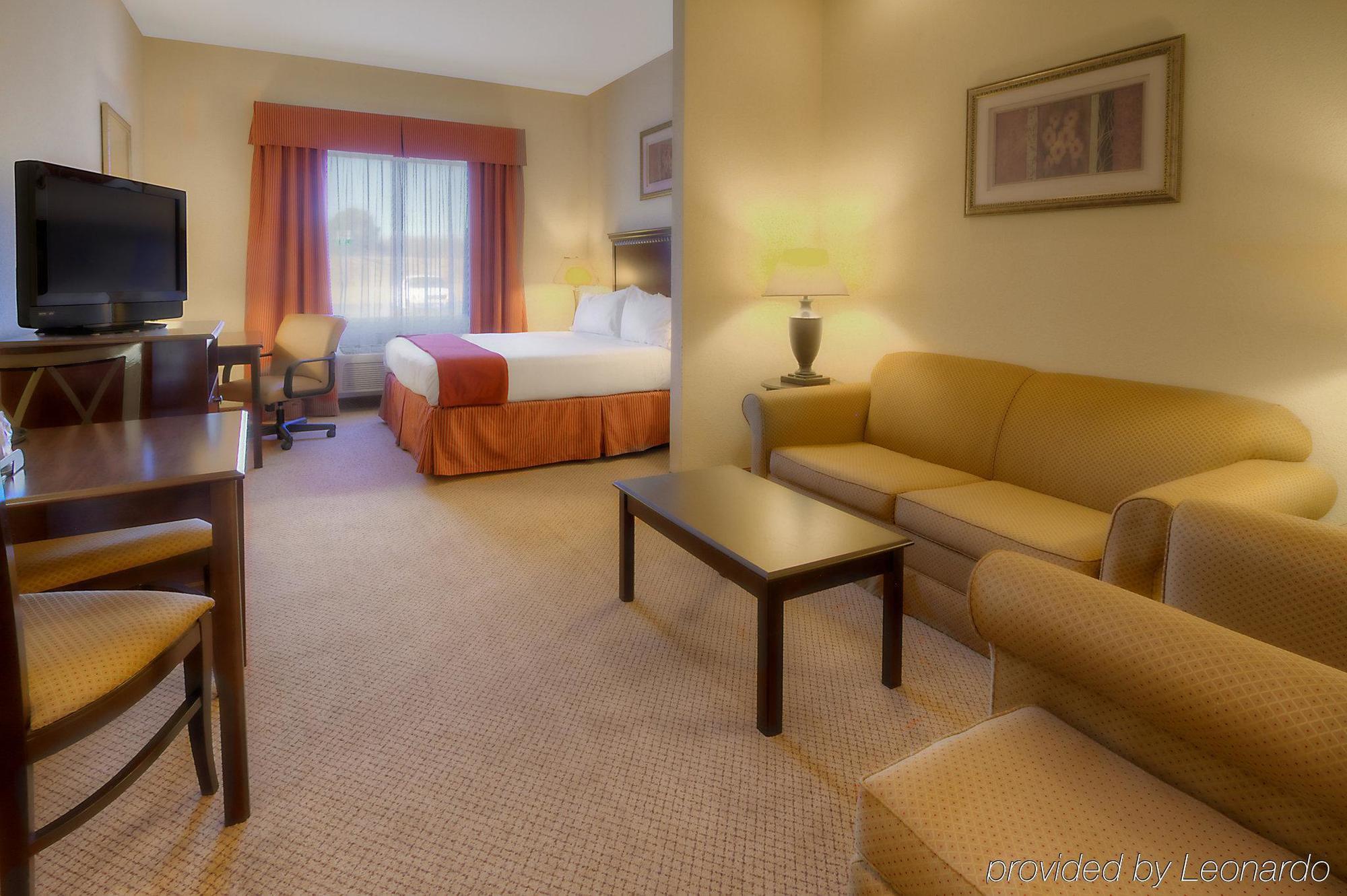 Holiday Inn Express Hotel & Suites Clarksville Exteriér fotografie