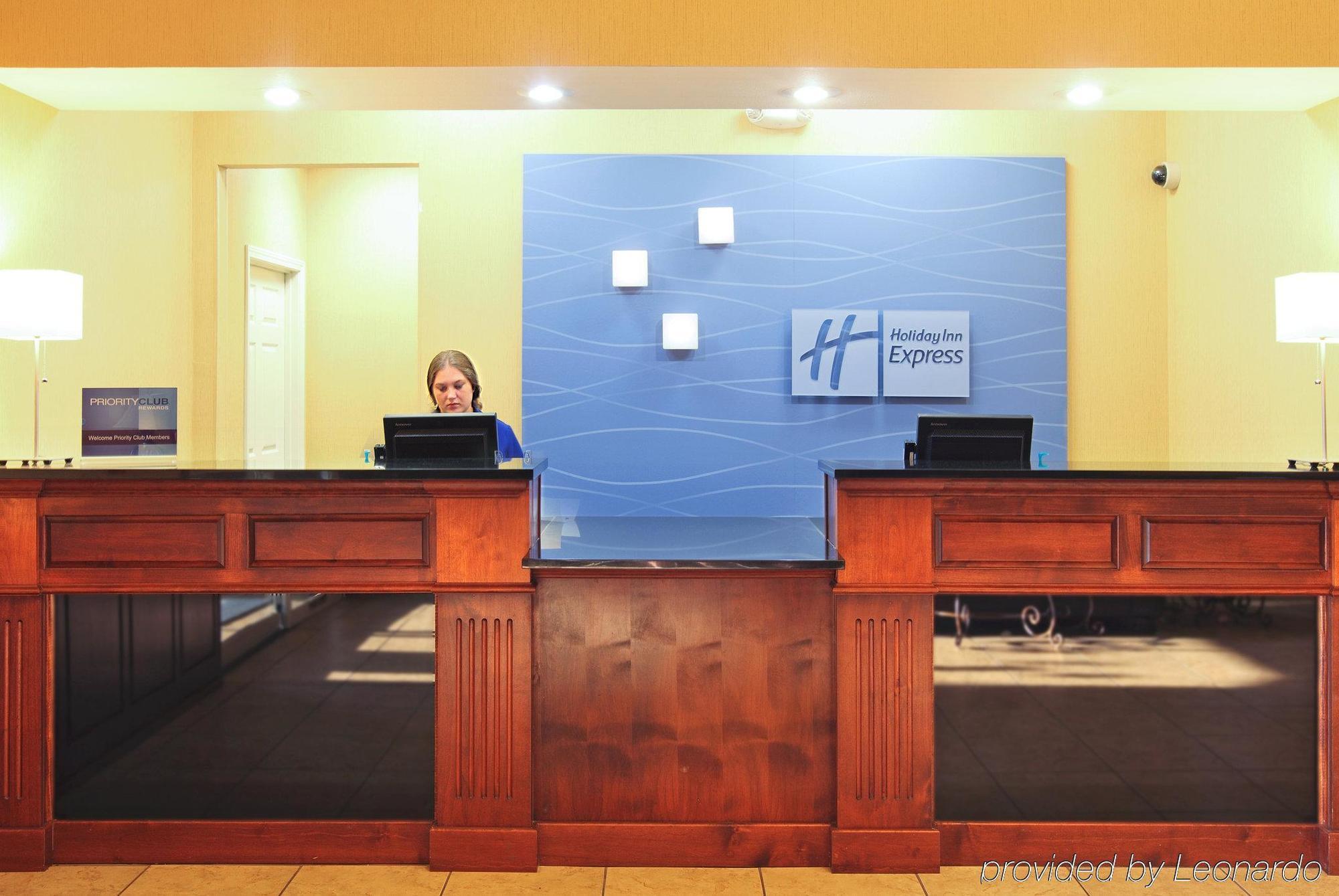 Holiday Inn Express Hotel & Suites Clarksville Exteriér fotografie