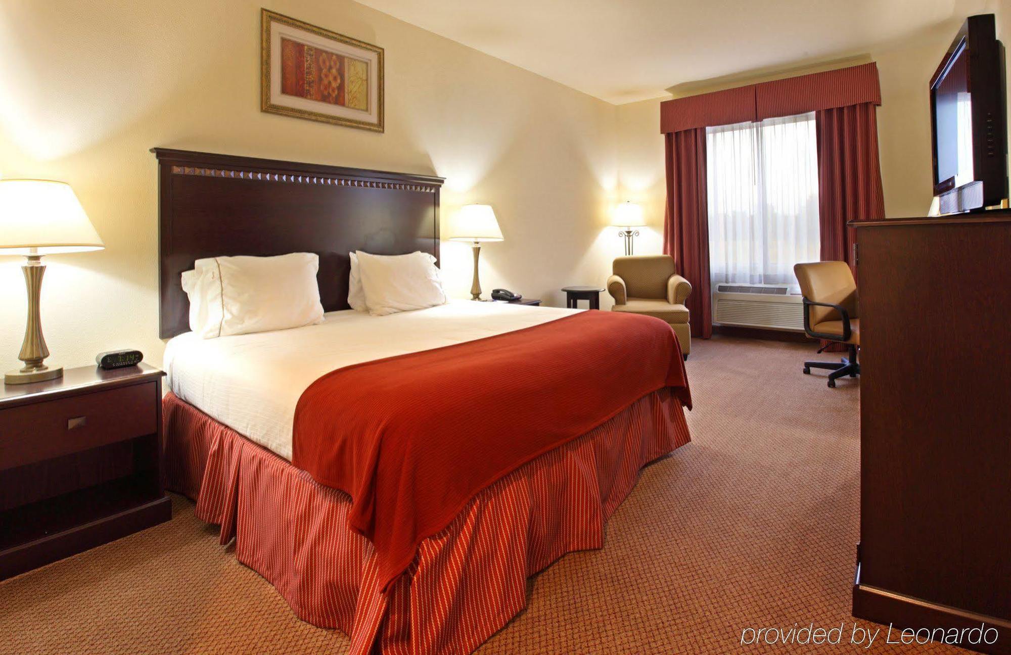 Holiday Inn Express Hotel & Suites Clarksville Exteriér fotografie